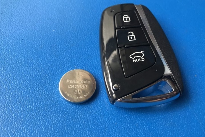 Pin chìa khóa thông minh bị hết